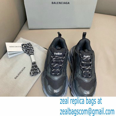 Balenciaga Triple S Women/Men Sneakers Top Quality 03 2022 - Click Image to Close