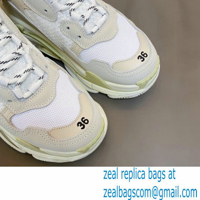 Balenciaga Triple S Women/Men Sneakers Top Quality 04 2022 - Click Image to Close