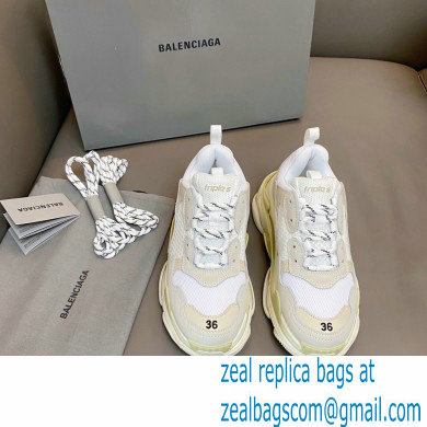 Balenciaga Triple S Women/Men Sneakers Top Quality 04 2022 - Click Image to Close