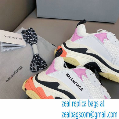 Balenciaga Triple S Women/Men Sneakers Top Quality 05 2022 - Click Image to Close