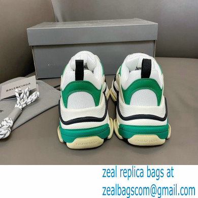 Balenciaga Triple S Women/Men Sneakers Top Quality 06 2022 - Click Image to Close