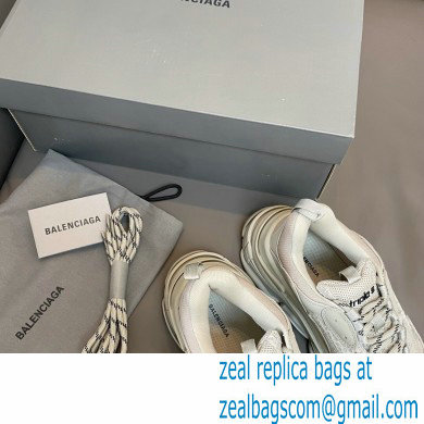Balenciaga Triple S Women/Men Sneakers Top Quality 07 2022