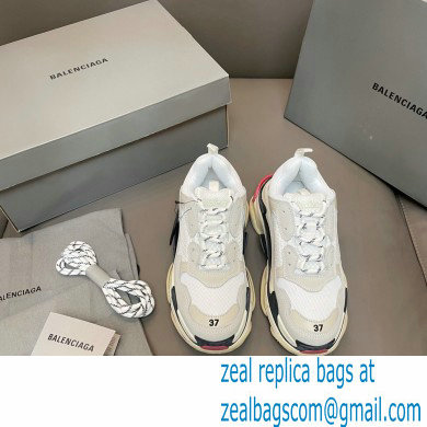 Balenciaga Triple S Women/Men Sneakers Top Quality 12 2022 - Click Image to Close