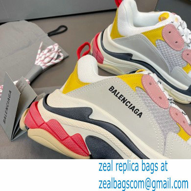 Balenciaga Triple S Women/Men Sneakers Top Quality 14 2022 - Click Image to Close