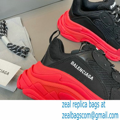 Balenciaga Triple S Women/Men Sneakers Top Quality 19 2022