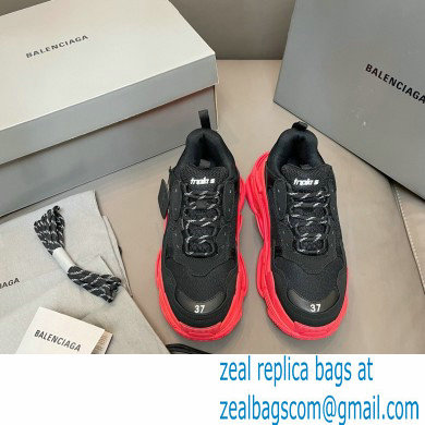 Balenciaga Triple S Women/Men Sneakers Top Quality 19 2022 - Click Image to Close