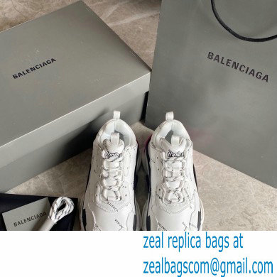 Balenciaga Triple S Women/Men Sneakers Top Quality 31 2022