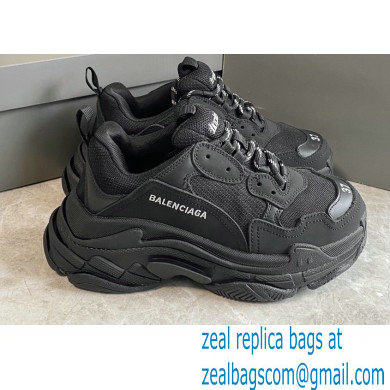 Balenciaga Triple S Women/Men Sneakers Top Quality 32 2022