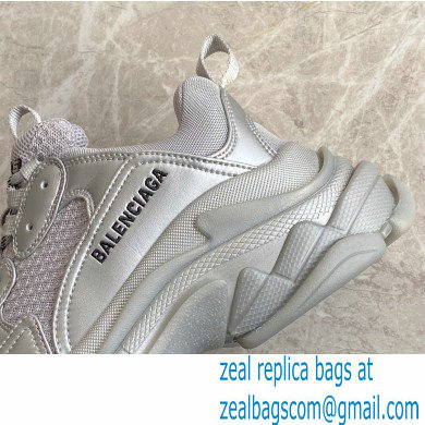 Balenciaga Triple S Women/Men Sneakers Top Quality 33 2022