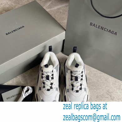 Balenciaga Triple S Women/Men Sneakers Top Quality 37 2022 - Click Image to Close