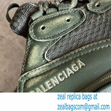 Balenciaga Triple S Women/Men Sneakers Top Quality 49 2022 - Click Image to Close