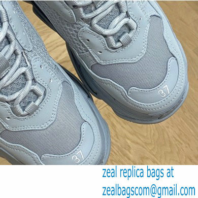 Balenciaga Triple S Women/Men Sneakers Top Quality 60 2022 - Click Image to Close