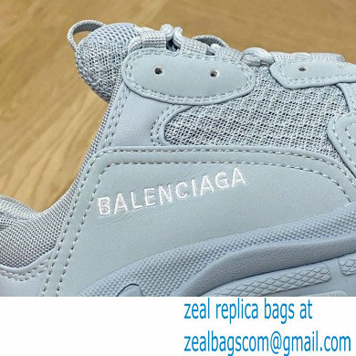 Balenciaga Triple S Women/Men Sneakers Top Quality 60 2022 - Click Image to Close