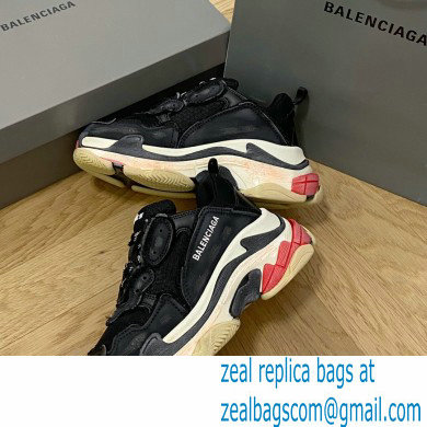 Balenciaga Triple S Women/Men Sneakers Top Quality 62 2022 - Click Image to Close