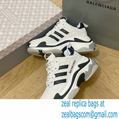 Balenciaga Triple S Women/Men Sneakers Top Quality 64 2022