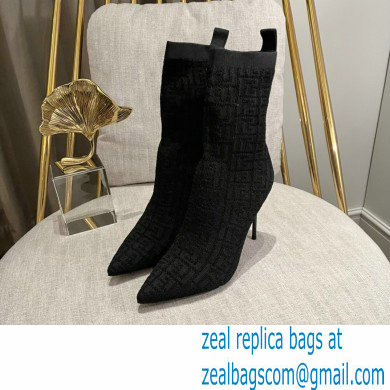 Balmain Heel 9.5cm Bicolor stretch knit Skye ankle boots with Balmain monogram 01 2022