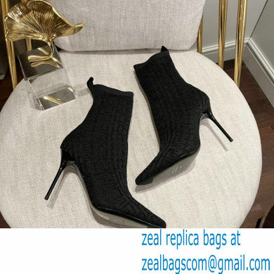 Balmain Heel 9.5cm Bicolor stretch knit Skye ankle boots with Balmain monogram 01 2022