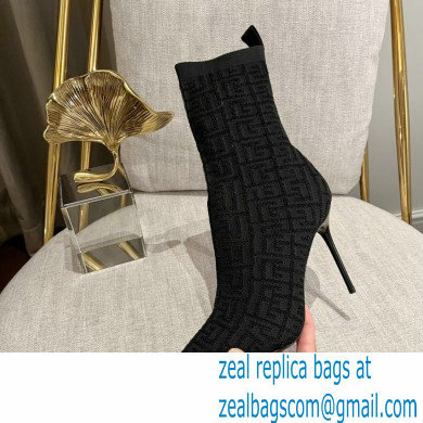 Balmain Heel 9.5cm Bicolor stretch knit Skye ankle boots with Balmain monogram 01 2022