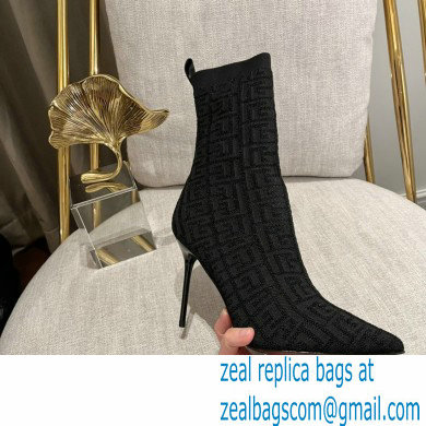 Balmain Heel 9.5cm Bicolor stretch knit Skye ankle boots with Balmain monogram 01 2022