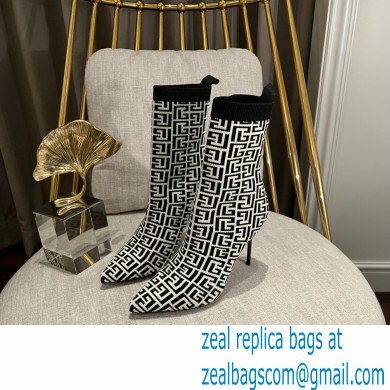 Balmain Heel 9.5cm Bicolor stretch knit Skye ankle boots with Balmain monogram 02 2022