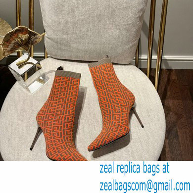 Balmain Heel 9.5cm Bicolor stretch knit Skye ankle boots with Balmain monogram 04 2022