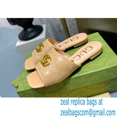 Gucci Women's GG matelasse slide sandal beige 2022
