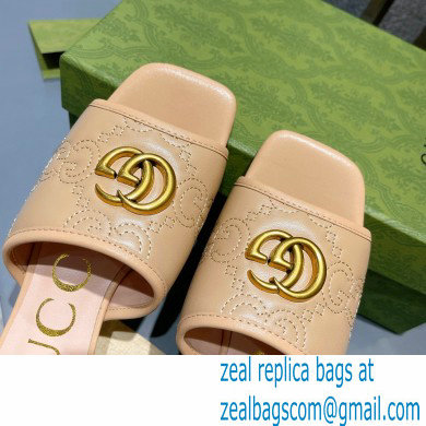 Gucci Women's GG matelasse slide sandal beige 2022