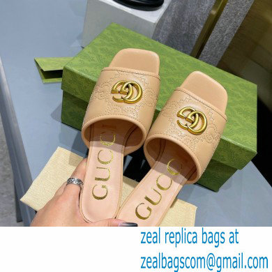 Gucci Women's GG matelasse slide sandal beige 2022 - Click Image to Close