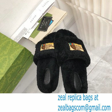 Gucci x The North Face shearling slides Black 2022