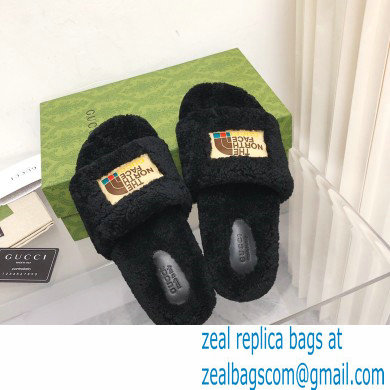 Gucci x The North Face shearling slides Black 2022
