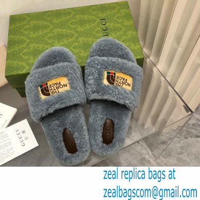 Gucci x The North Face shearling slides Gray 2022