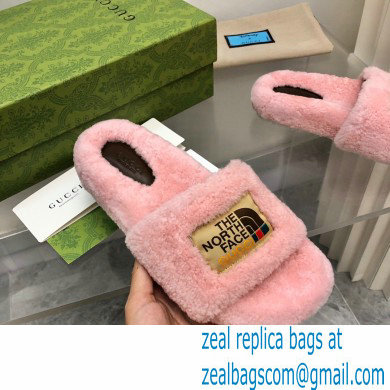 Gucci x The North Face shearling slides Pink 2022