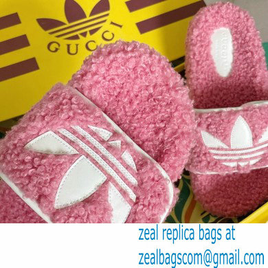 Gucci x adidas shearling platform sandals Pink 2022