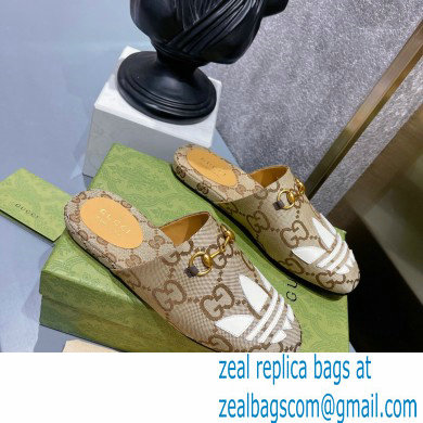 Gucci x adidas women's Trefoil slipper 702211 Jumbo GG Beige 2022 - Click Image to Close