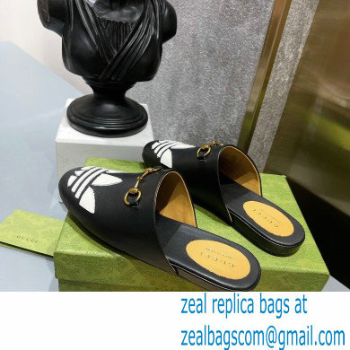 Gucci x adidas women's Trefoil slipper 702211 Leather Black 2022