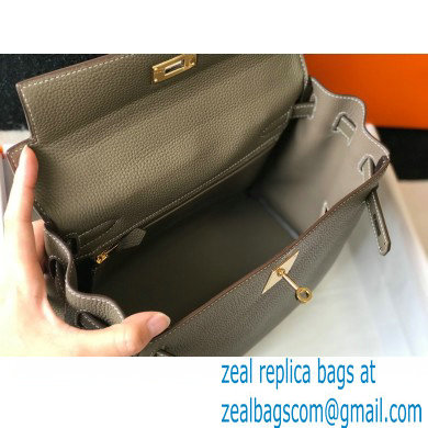 Hermes Kelly 28cm/32cm Bag In clemence Leather With Gold Hardware gris tourterelle