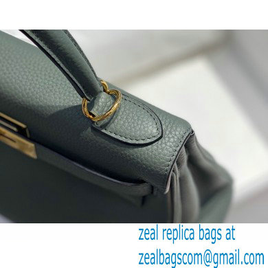 Hermes Kelly 28cm/32cm Bag In clemence Leather With Gold Hardware vert amande