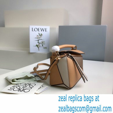 Loewe Mini Puzzle Bag in Calfskin 15 2022 - Click Image to Close