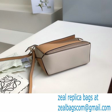 Loewe Mini Puzzle Bag in Calfskin 15 2022 - Click Image to Close