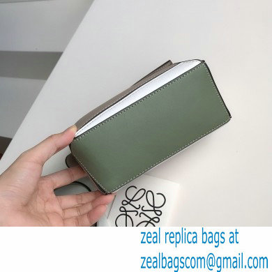 Loewe Mini Puzzle Bag in Calfskin 19 2022 - Click Image to Close