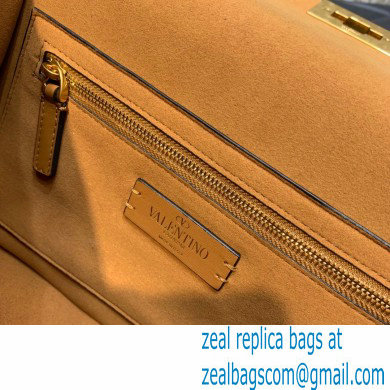 VALENTINO MEDIUM ROMAN STUD THE SHOULDER BAG WITH CHAIN AND SPARKLING EMBROIDERY caramel 2022