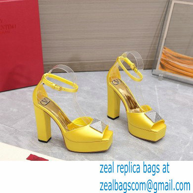Valentino Heel 13cm platform 3.5cm ONE STUD open-toe Pumps in Satin Yellow 2022