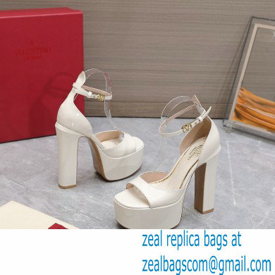 Valentino Heel 15.5cm platform 4cm Tan-Go Sandals in patent leather White 2022