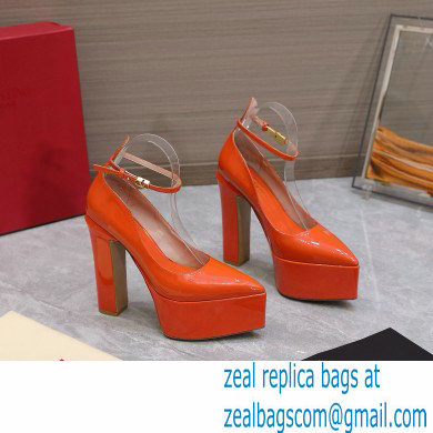 Valentino Heel 15.5cm platform 5.5cm Tan-Go Pointy Pumps in patent leather Orange 2022
