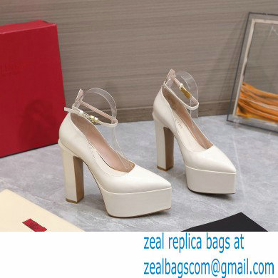 Valentino Heel 15.5cm platform 5.5cm Tan-Go Pointy Pumps in patent leather White 2022