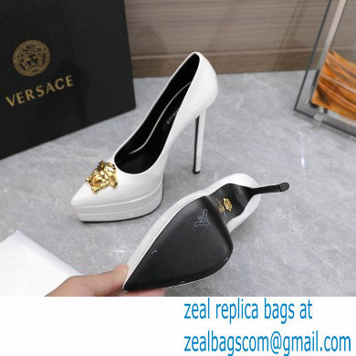 Versace Heel 15.5cm platform 1.5cm Barocco Palazzo La Medusa Pumps Patent White 2022 - Click Image to Close