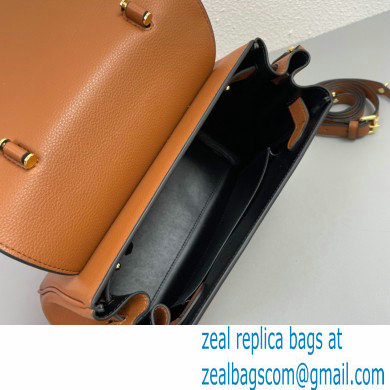 Versace La Medusa Medium Handbag 307 Caramel