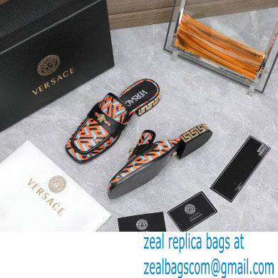 Versace La Medusa Slippers Print 05 2022