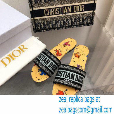 dior White Multicolor Embroidered Cotton with Dior Pixel Zodiac Motif dway slides 2022 - Click Image to Close