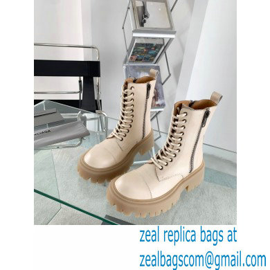 Balenciaga Heel 4.5cm Smooth calfskin Tractor Lace-up boots Beige - Click Image to Close